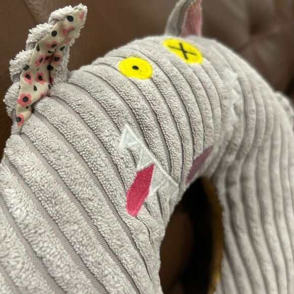 Les Déglingos Plush Travel Pillow Gray Monster Cat Animal Neck Cushion EUC - Picture 2 of 5